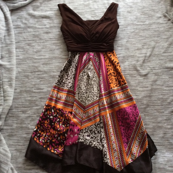 Silky & Ruched Scarf Dress - Picture 2 of 7